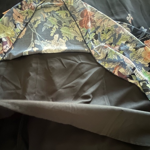 Floral Black Maxi Dress - Picture 5 of 5